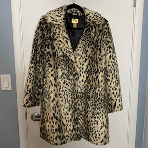 H&M *NWOT * Faux Fur Leopard Coat - Size 6
